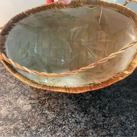 Vintage Christmas Bells Basket Raffia Design Philippines Lined for Plants - Picture 5 of 7